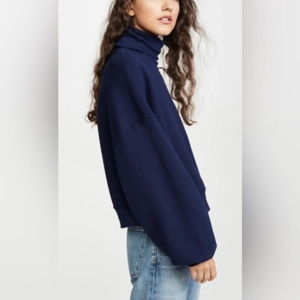 AGOLDE Balloon Sleeve Turtleneck Sweatshirt - NWOT - Picture 3 of 6